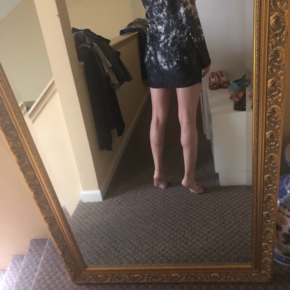 Long sleeve mini dress *never worn* - Picture 2 of 2